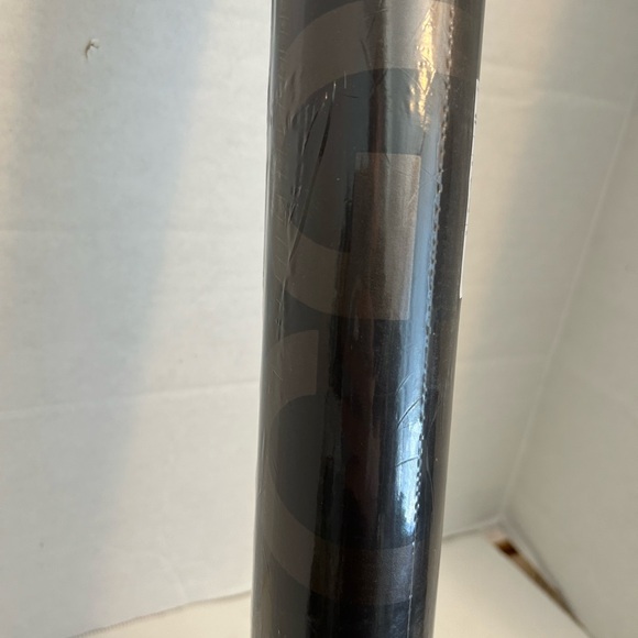Gucci Black Accent Vinyl Wrap GG Roll New - Picture 6 of 7